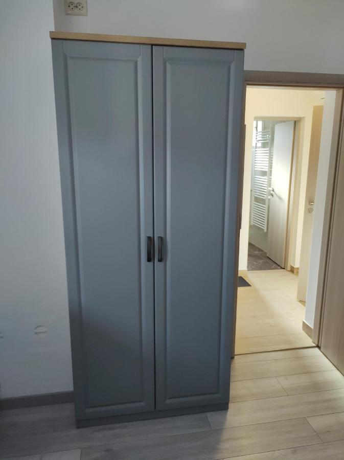Happy Apartment Karlovac Esterno foto